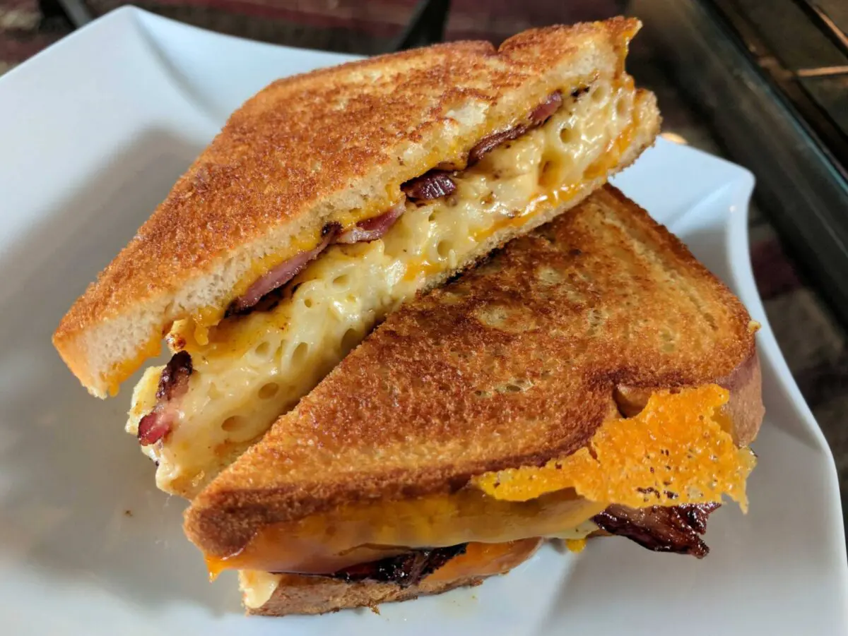 Grilled Mac and Cheese Sandwich is a thing, and your life will be forever changed. This is a surefire hit for the whole family, so don’t expect much conversation over dinner… Those kiddos will be too busy eating to talk about their day!