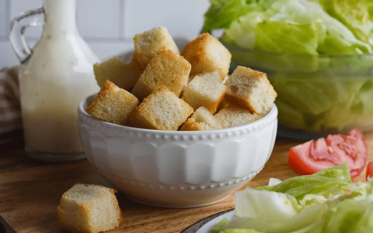 Photo: Jalapeño Cheese Croutons.
