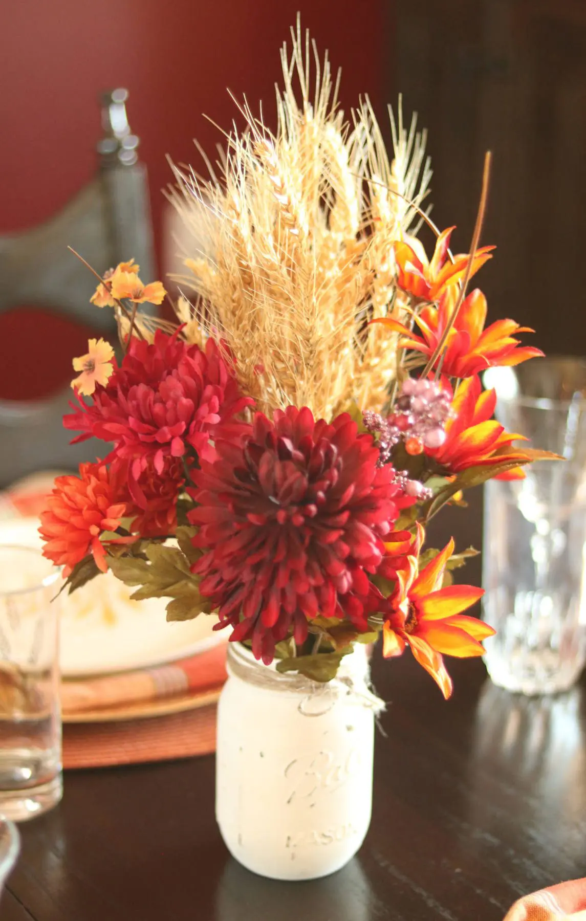 Photo: Fall Thanksgiving wheat centerpiece.