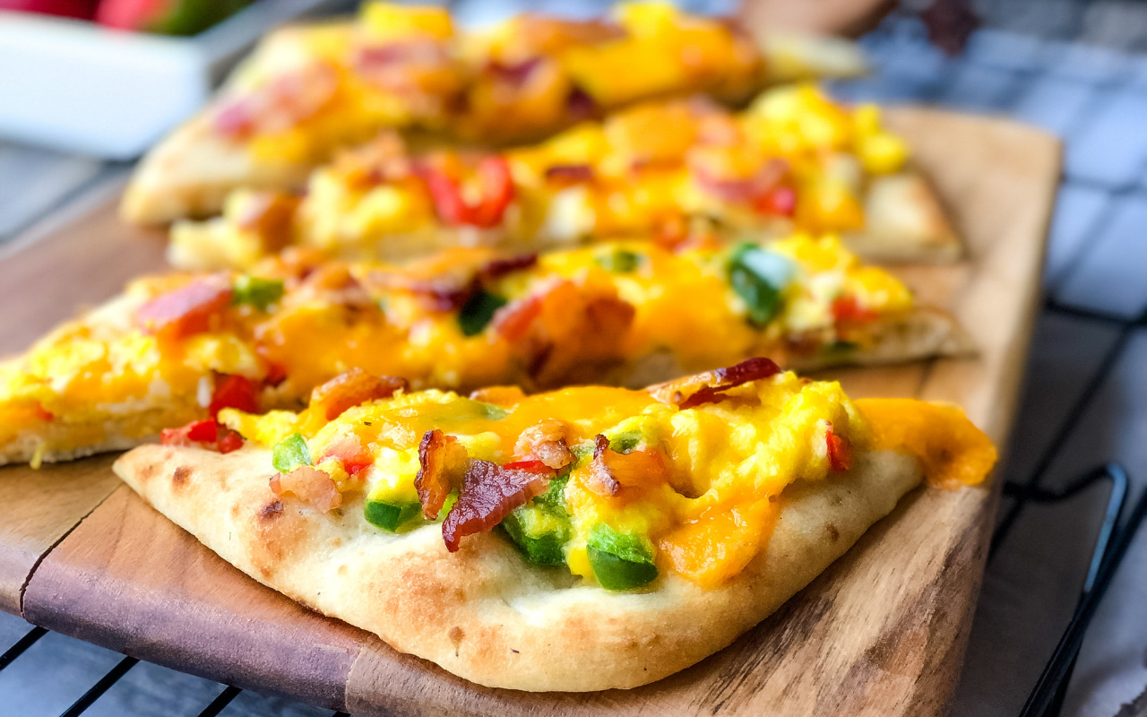 Naan Breakfast Pizza.