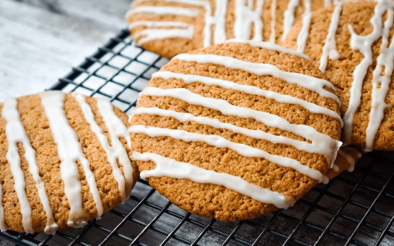 Photo: Whole Grain Pumpkin Spice Pudding Cookies.