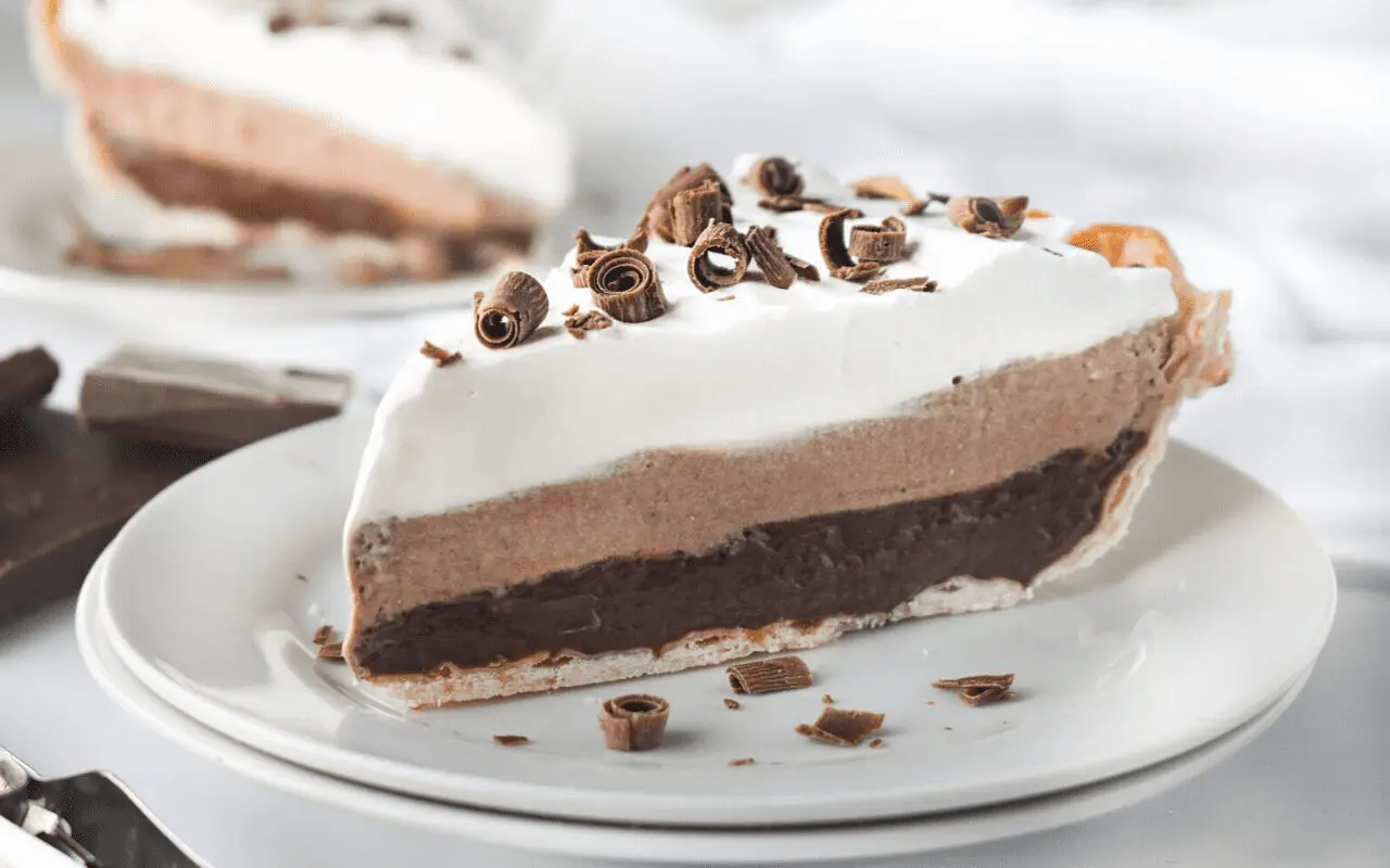 Image: Layered Chocolate Pudding Pie.