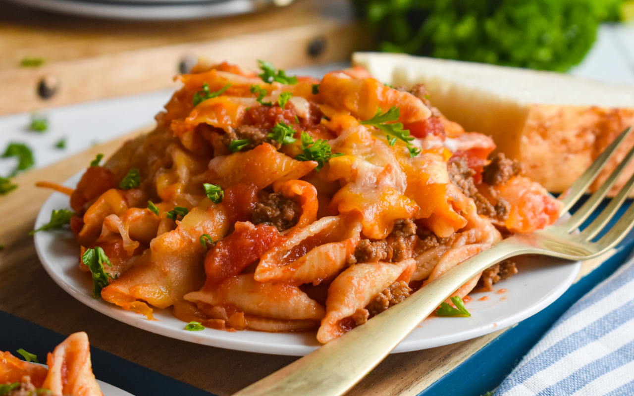 Photo: Cheesy American Goulash