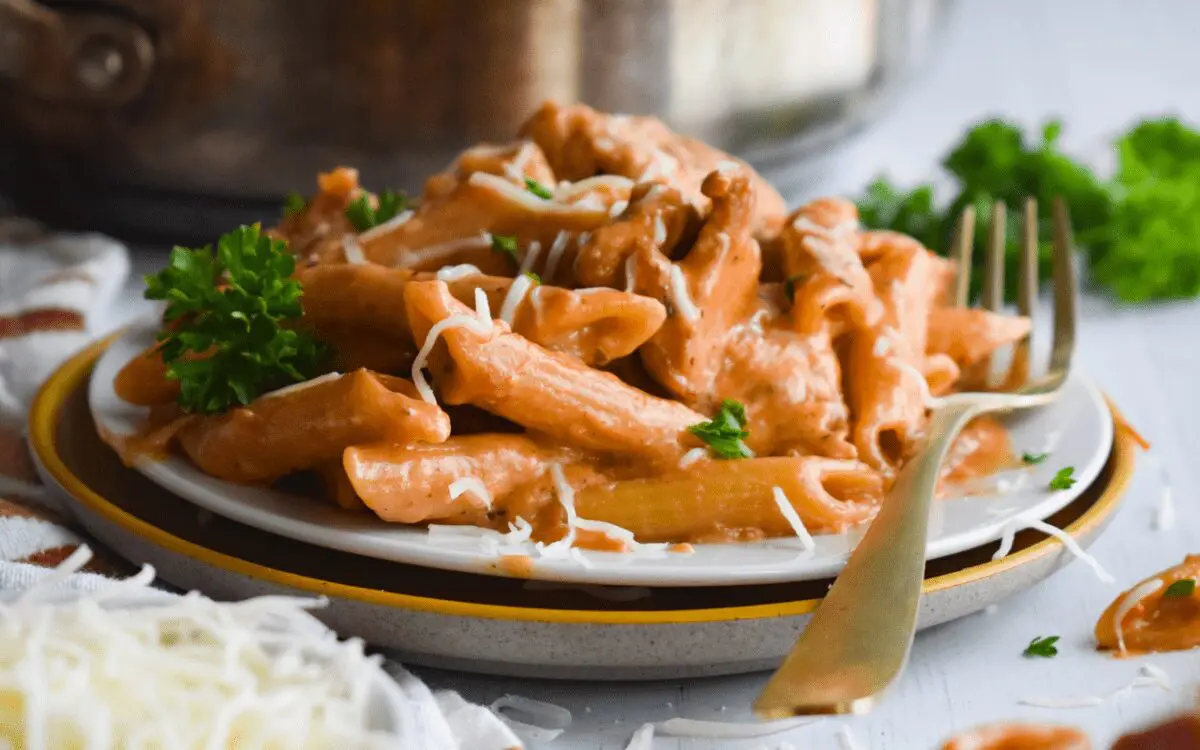 Photo: Creamy Garlic Chicken Pasta Skillet