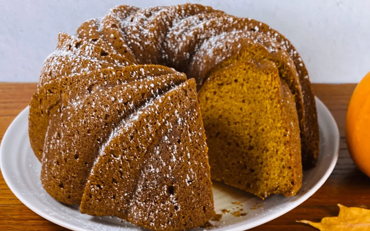 Photo: Moist Pumpkin Tube Cake.