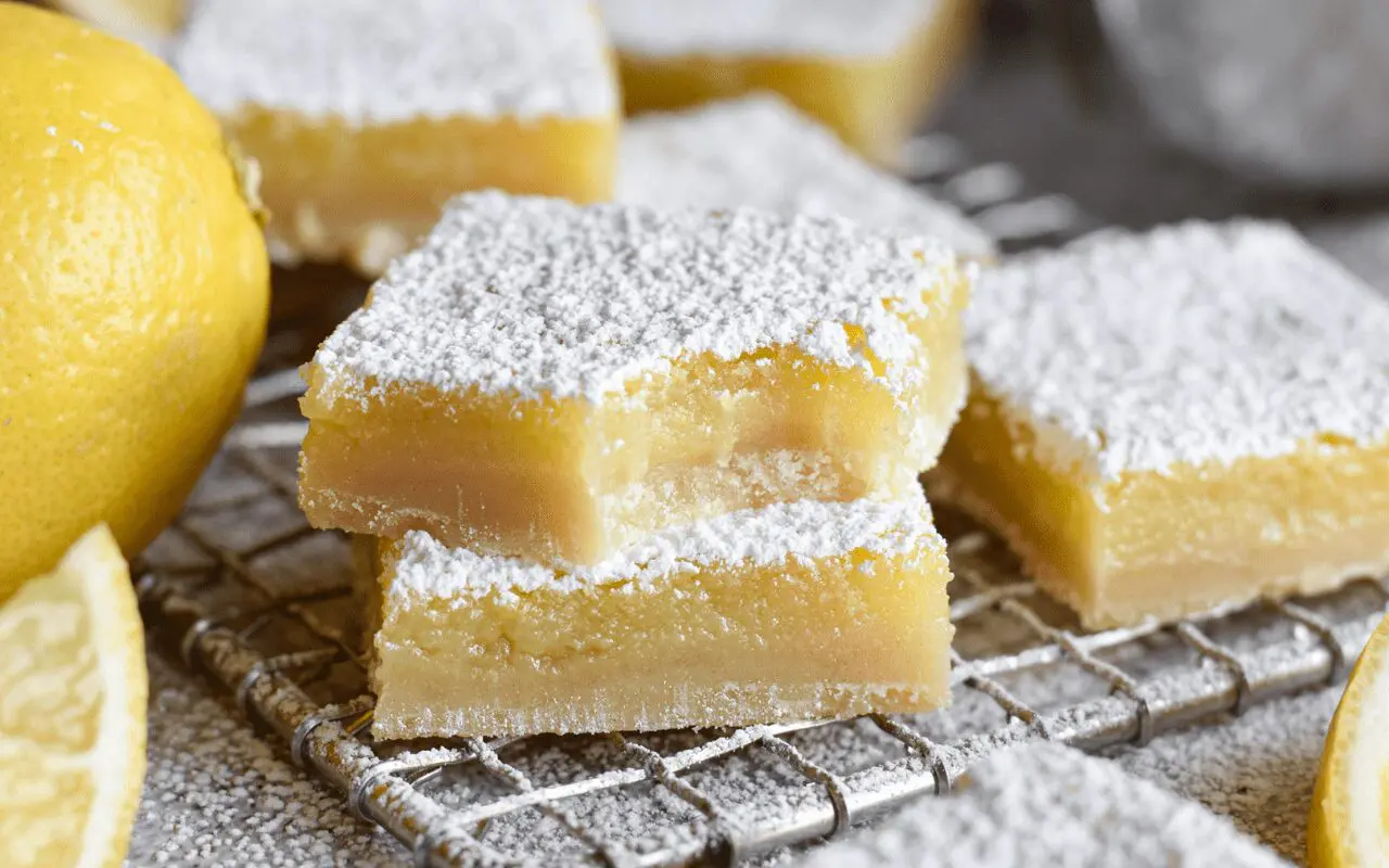 Photo: Simple Lemon Squares.