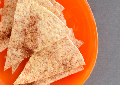 Photo: Baked cinnamon and sugar tortilla chips.