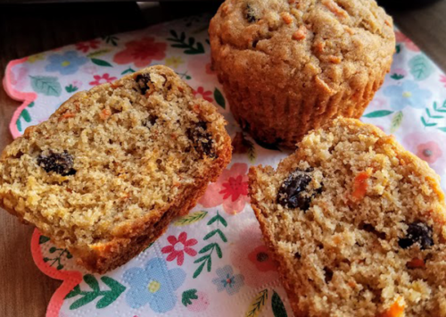Whole Grain Carrot Raisin Muffins | EatWheat