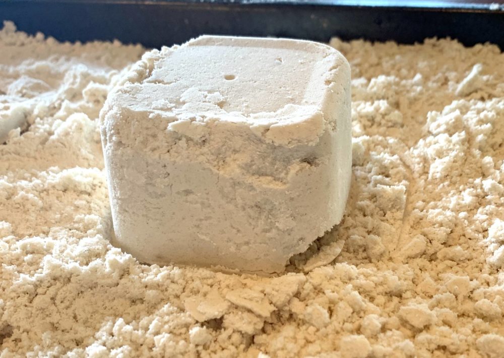 Photo: 2 Ingredient Moon Sand.