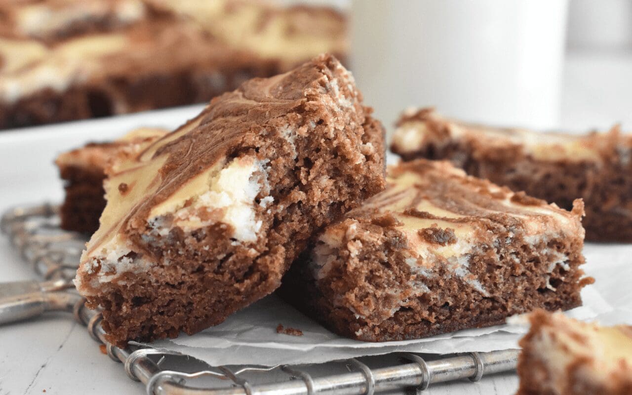 Photo: Cream Cheese Brownies